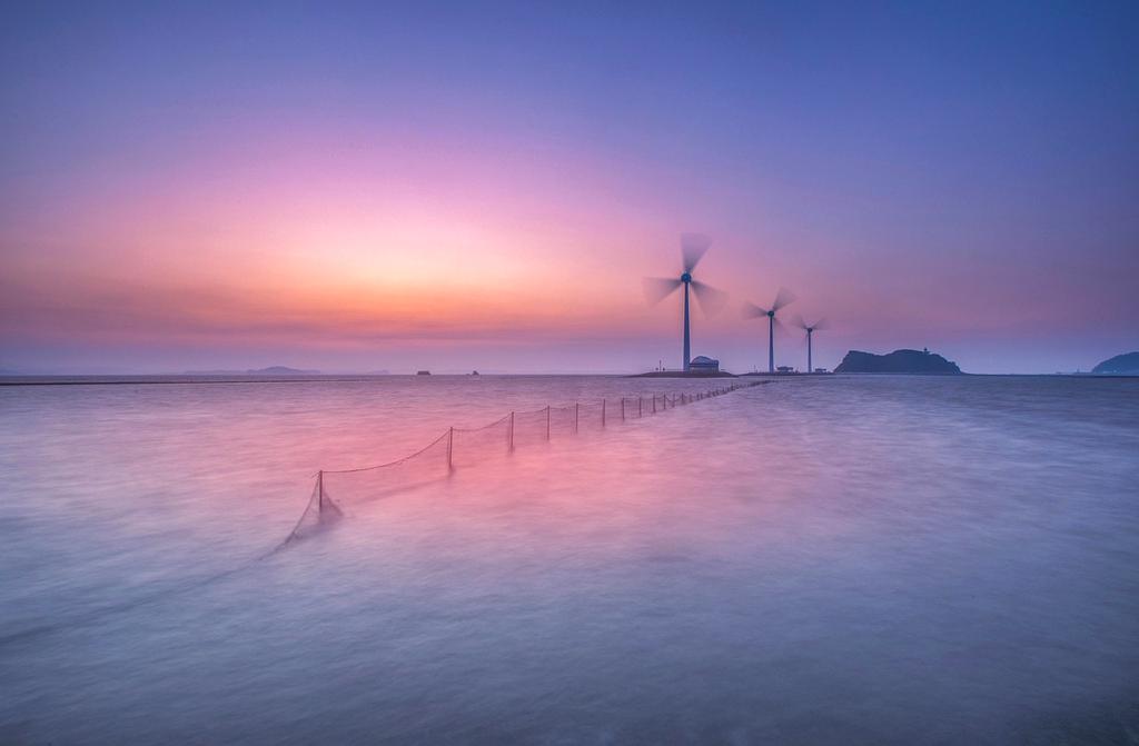 Advanced renewable energy systems powering tourism infrastructure